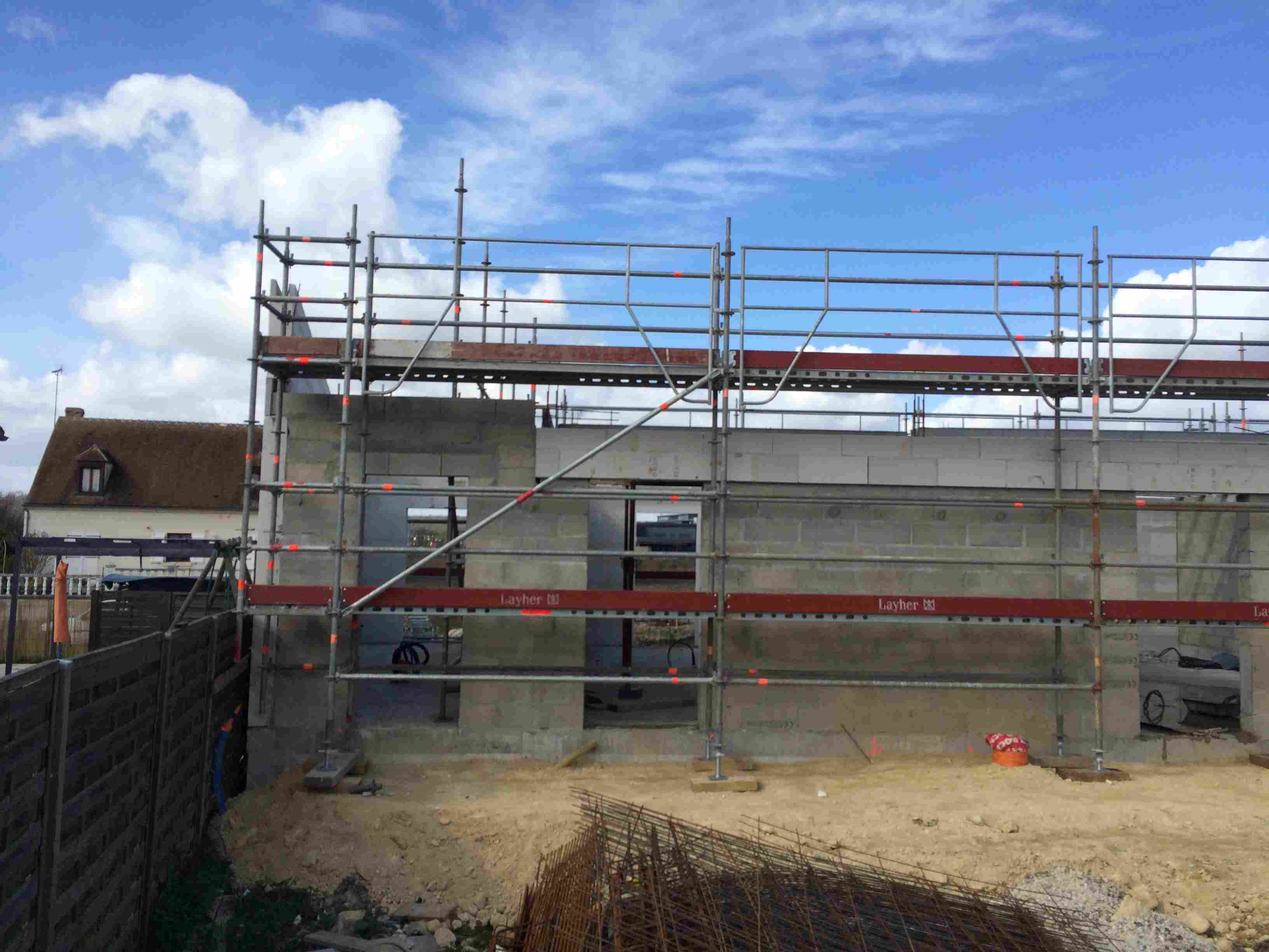 Lacroix Saint Ouen travaux logements modernes pour promoteur